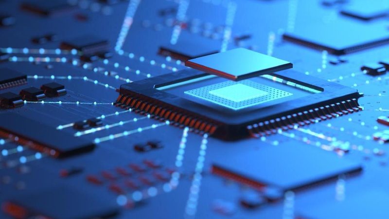 OA协同办公免费版与付费版：功能差异与适用场景解析
